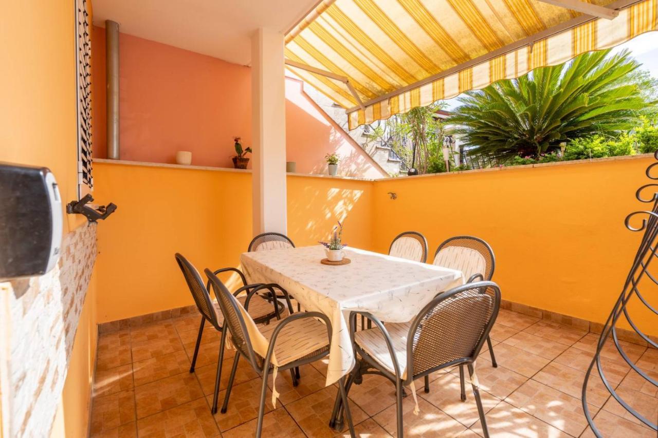 Ferienwohnung Lola 2 Rovinj Exterior foto